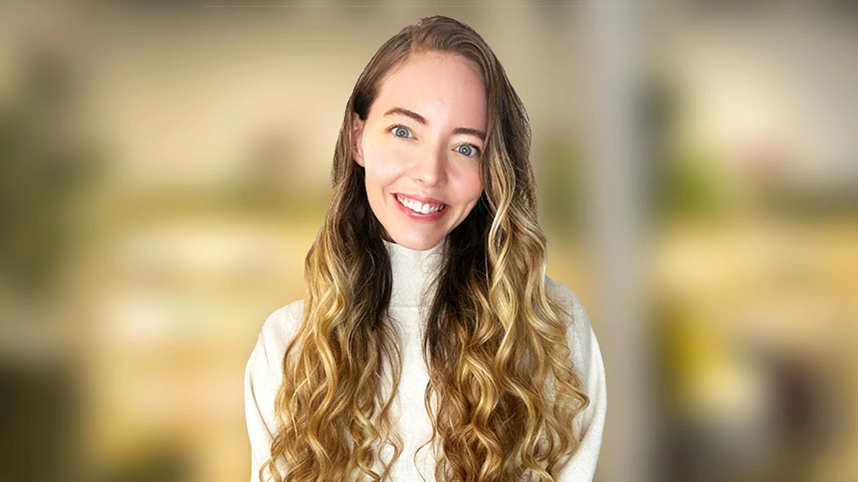 Photo of Stephanie Harrison